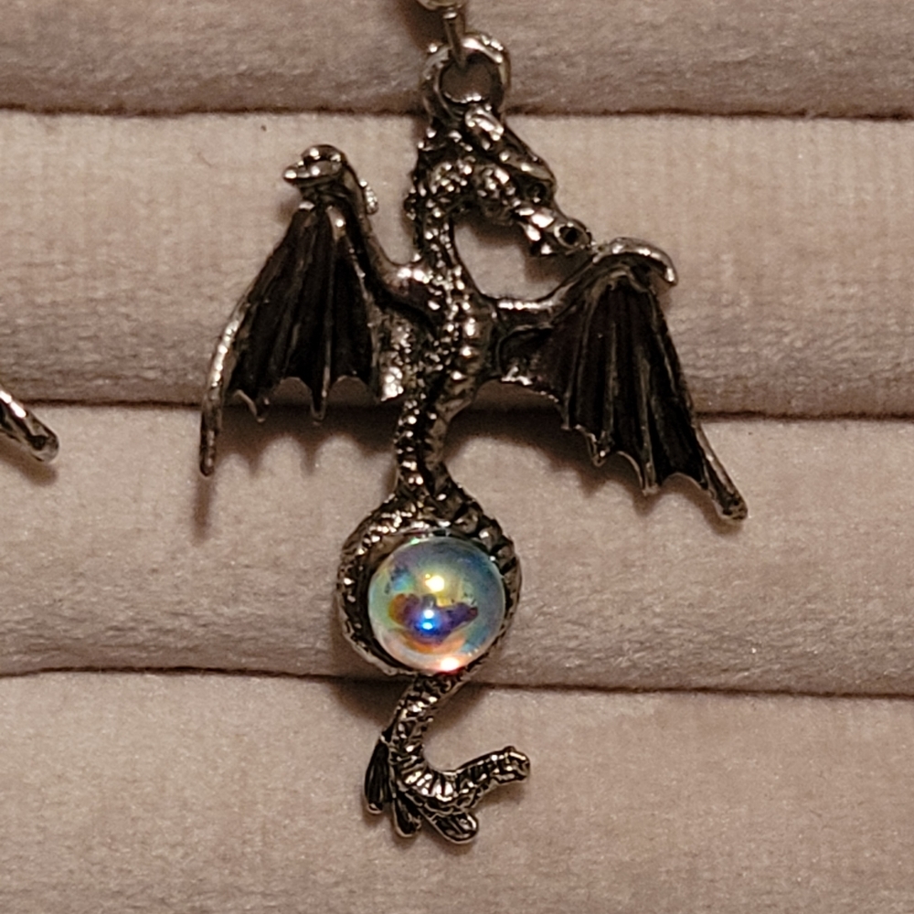 Dragon Earrings - Picture 2 of 2
